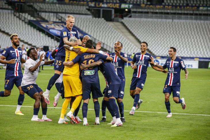 الثلاثية المحلية تكتمل.. سان جيرمان يحقق كأس الرابطة على حساب ليون